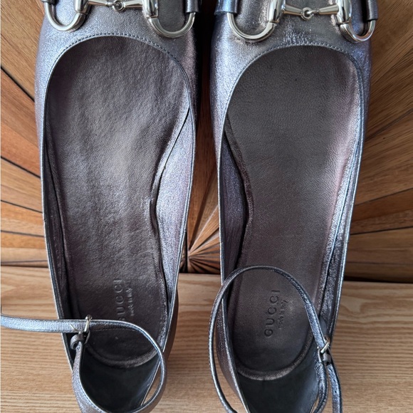 Gucci Horsebit Women 7B Ballet Flats Shoes Bronze Pewter Ankle Strap Mary Jane - Picture 10 of 11